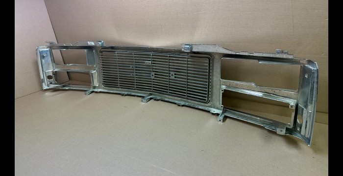 Custom GMC Yukon  All Styles Grill (1988 - 1993) - $180.00 (Part #GM-009-GR)